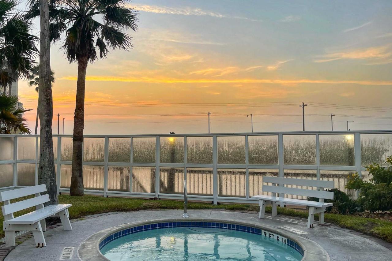 Corpus Christi Resort Condo - Walk To Beach! Экстерьер фото